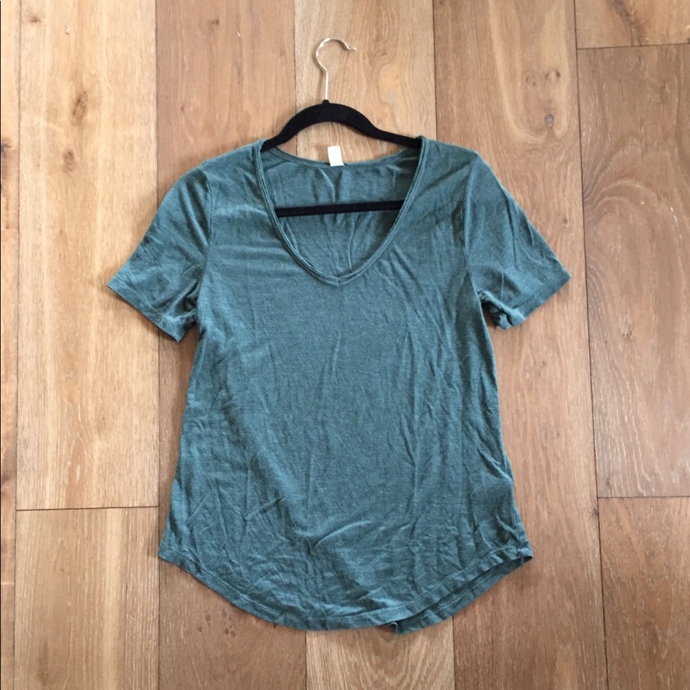 BP V neck shirt